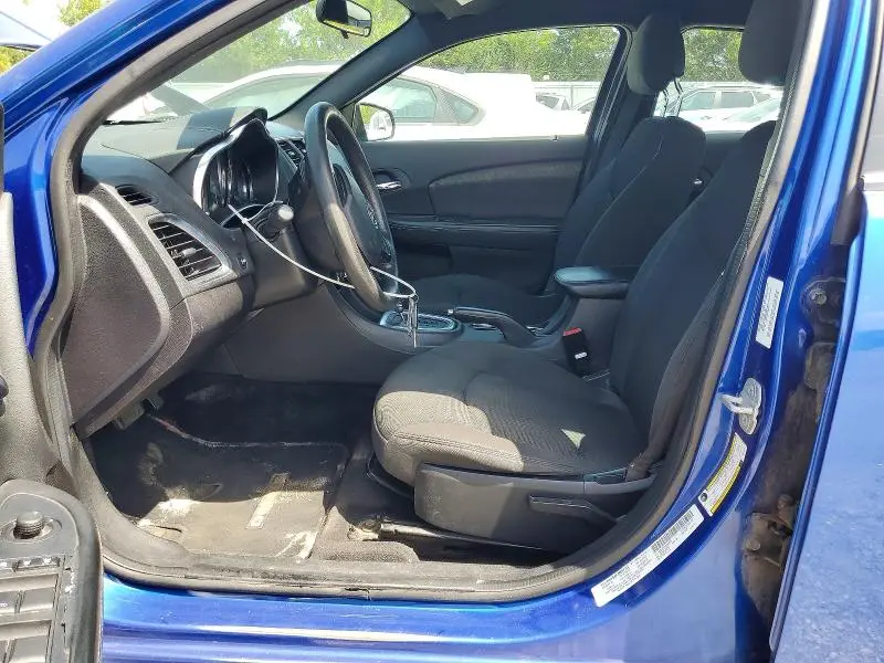 2014 DODGE AVENGER SE  