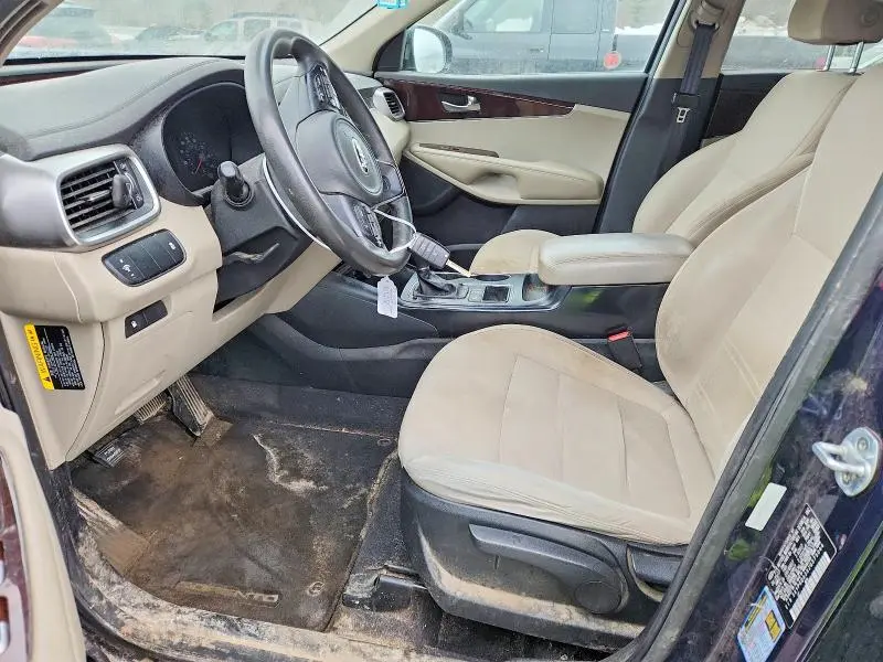 2018 KIA SORENTO LX  