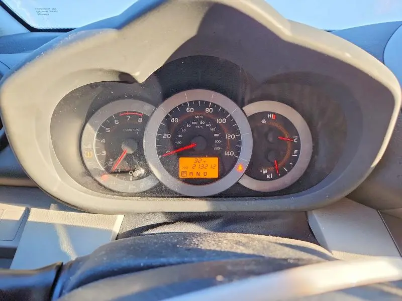 2011 TOYOTA RAV4 BASE  