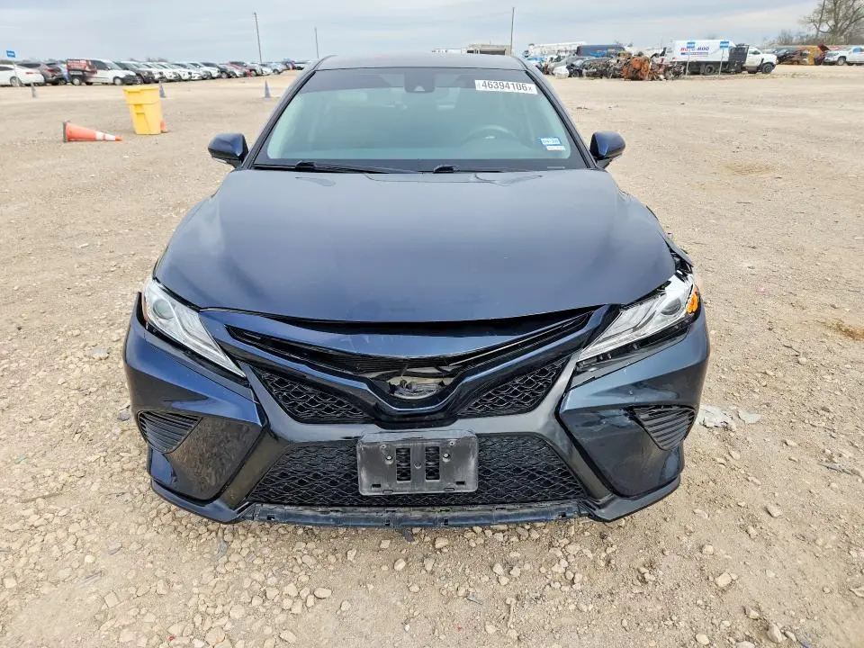 2020 TOYOTA CAMRY XSE  
