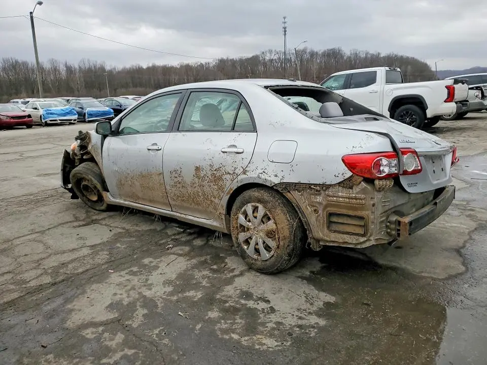 2011 TOYOTA COROLLA LE  