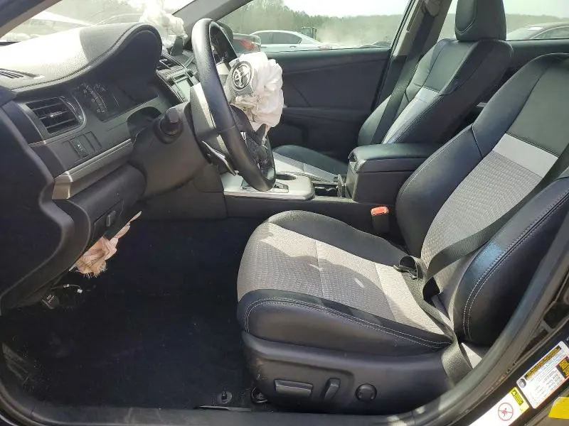 2012 TOYOTA CAMRY SE  