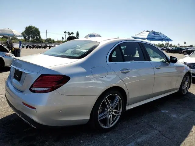 2019 MERCEDES-BENZ E 300  