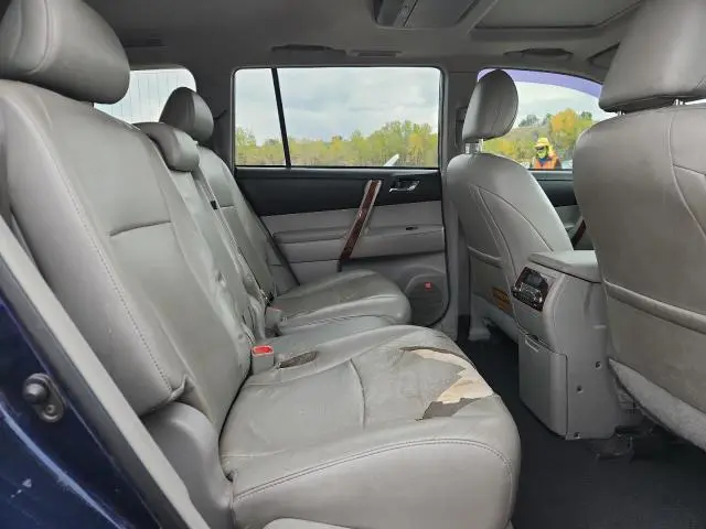 2013 TOYOTA HIGHLANDER LIMITED  