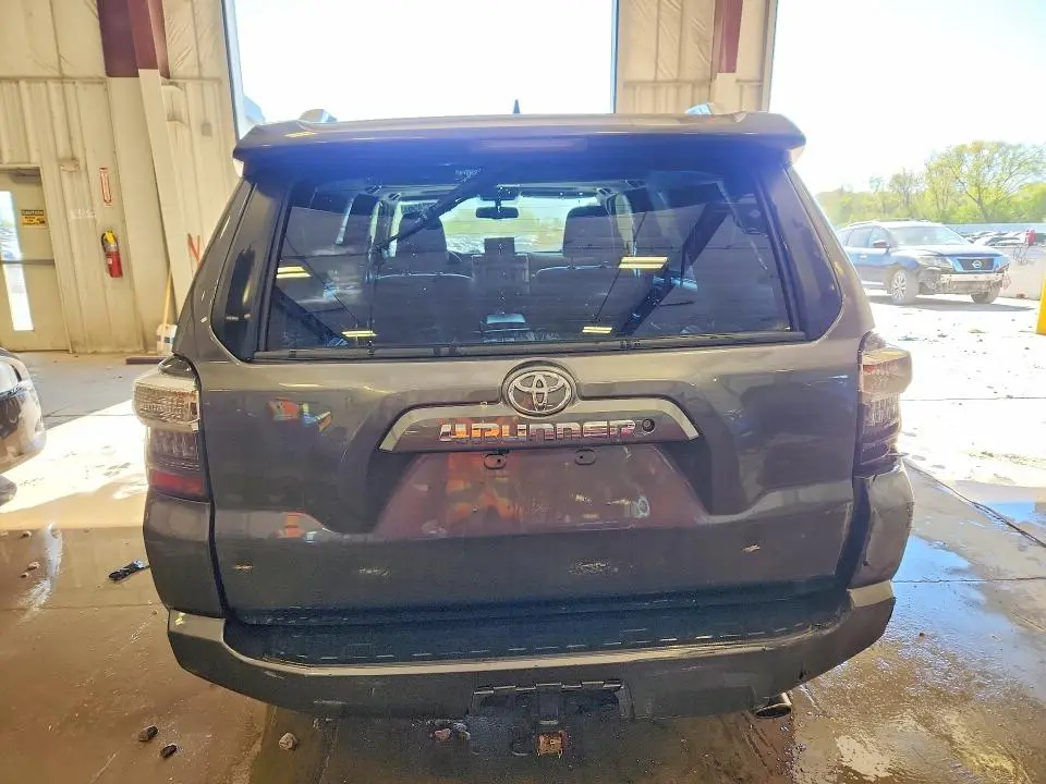 2015 TOYOTA 4RUNNER SR5 PREMIUM  