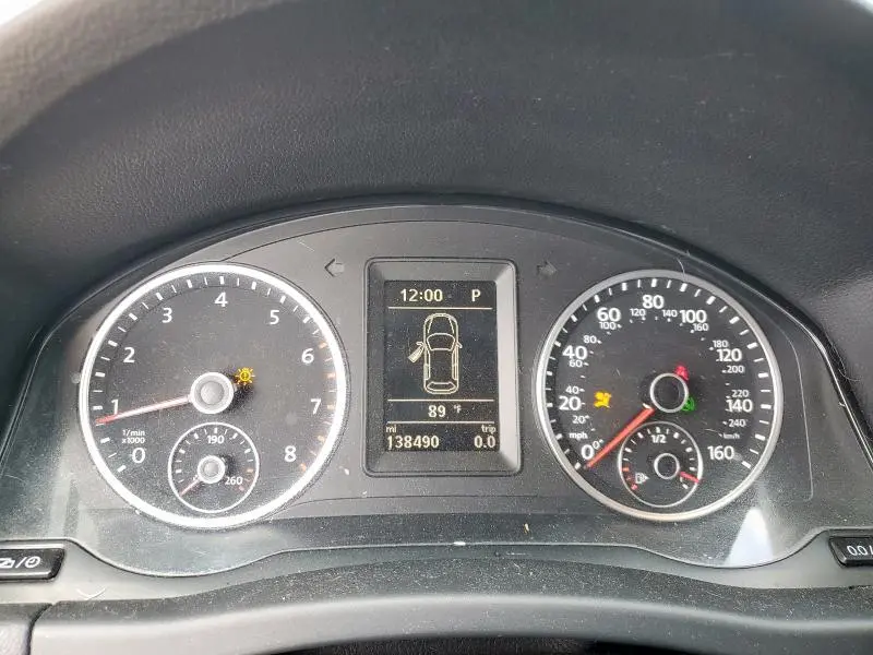 2016 VOLKSWAGEN TIGUAN S  