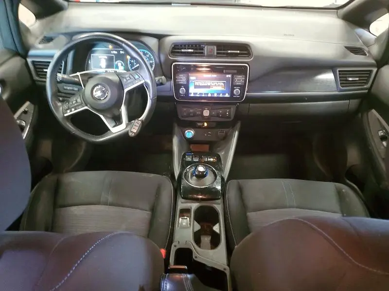2018 NISSAN LEAF SV  