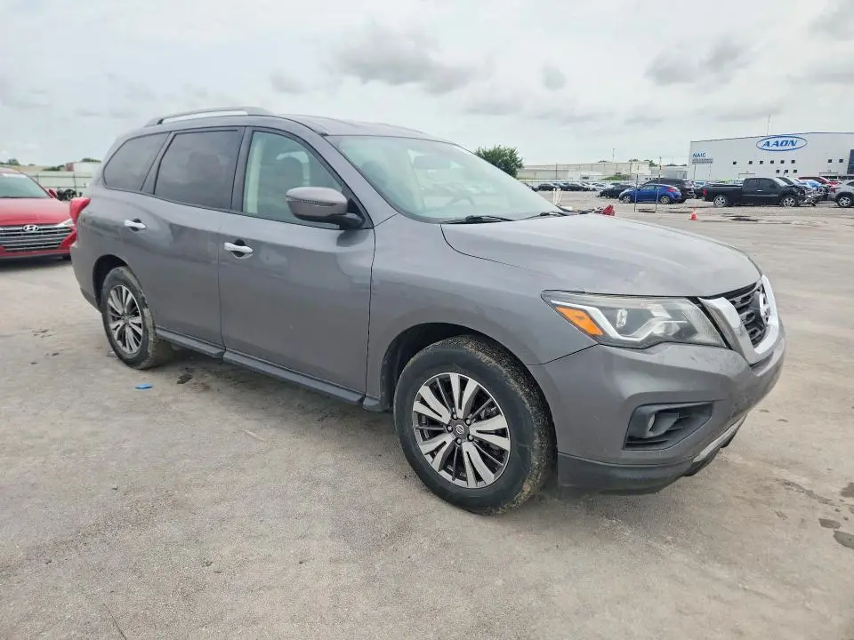 2019 NISSAN PATHFINDER SV  