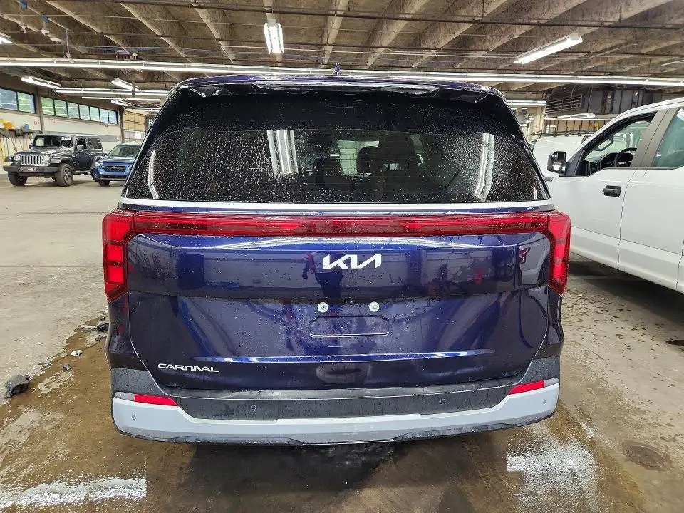 2026 KIA CARNIVAL LXS  