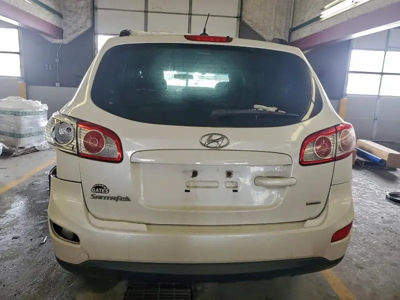 2012 HYUNDAI SANTA FE GLS  