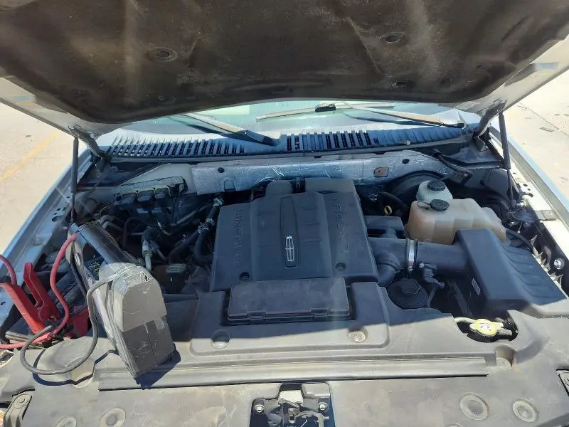 2013 LINCOLN NAVIGATOR   