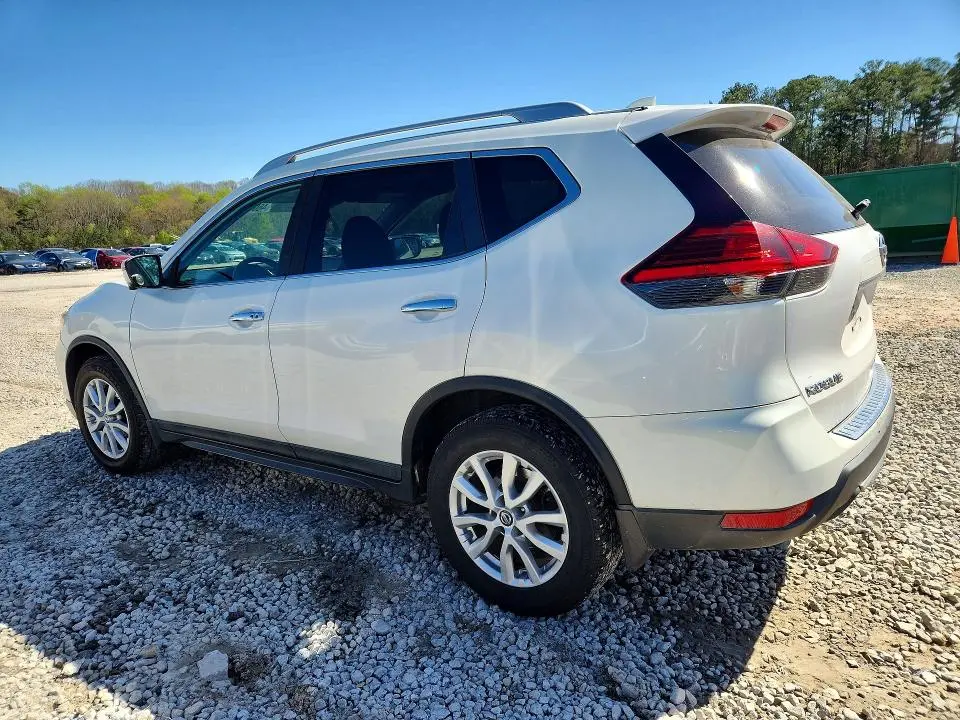 2017 NISSAN ROGUE   