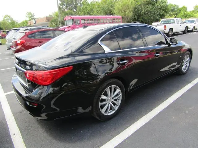2015 INFINITI Q50 BASE  