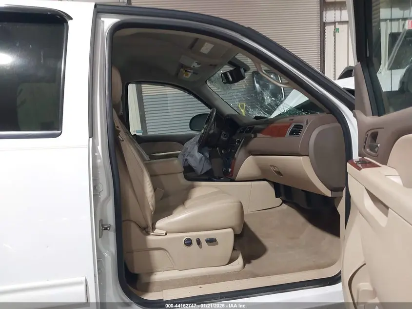 2011 CHEVROLET SILVERADO 1500 LTZ