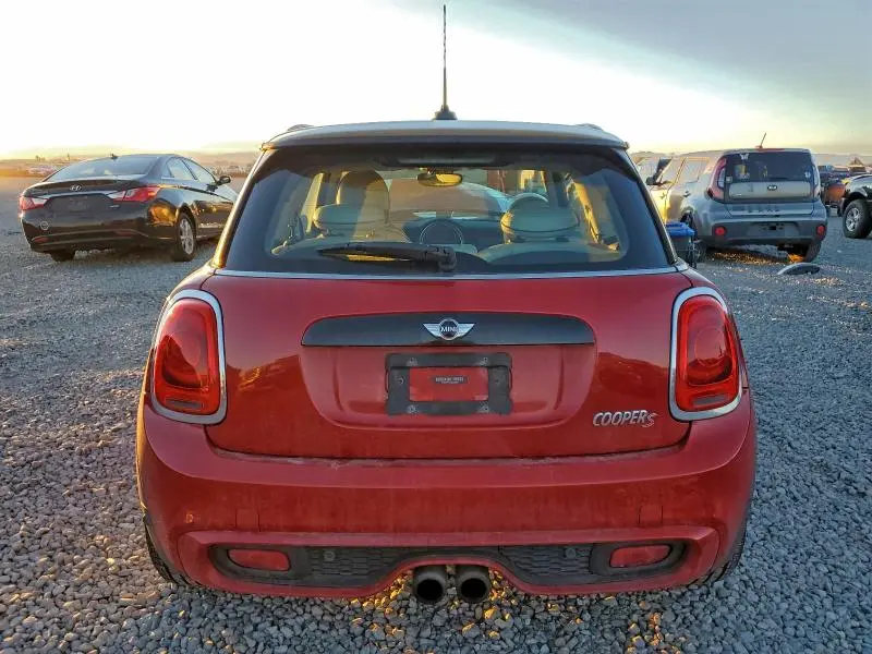 2016 MINI COOPER S  