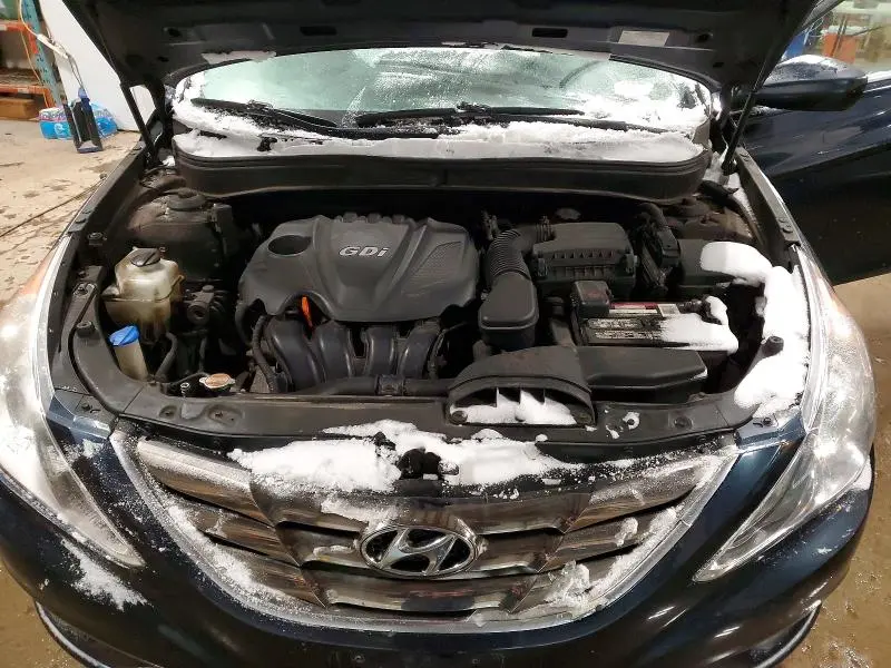 2011 HYUNDAI SONATA GLS  