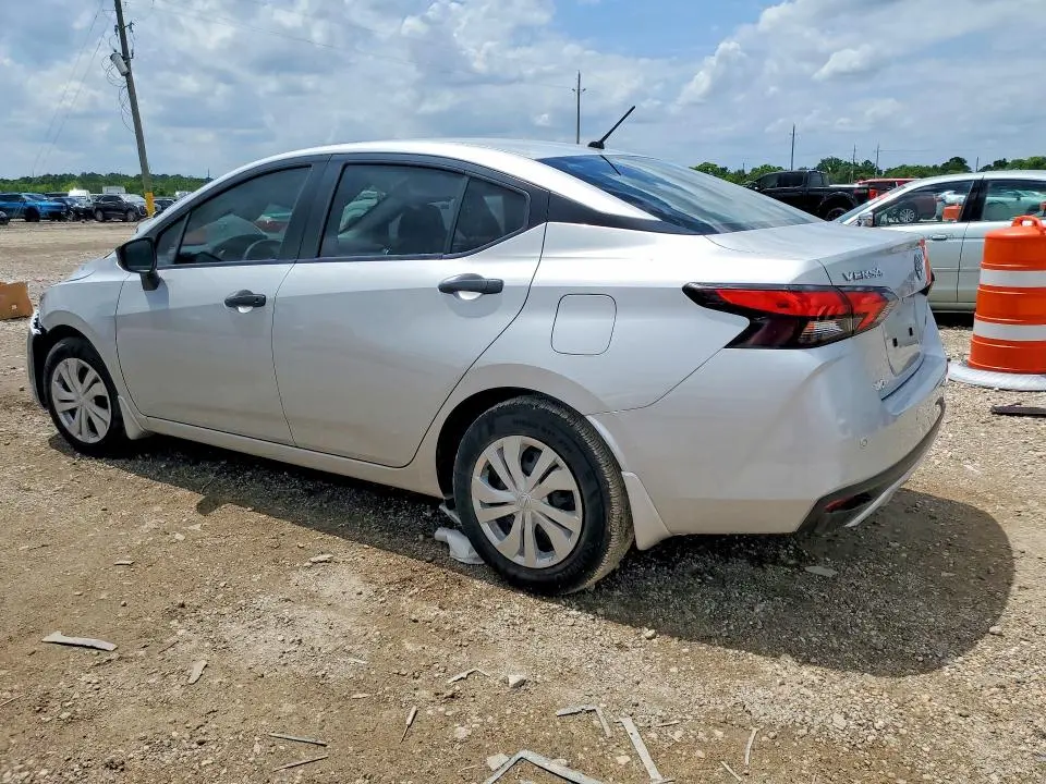 2025 NISSAN VERSA S  