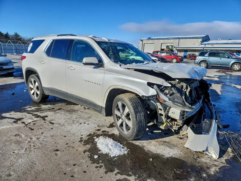 2018 CHEVROLET TRAVERSE LT  