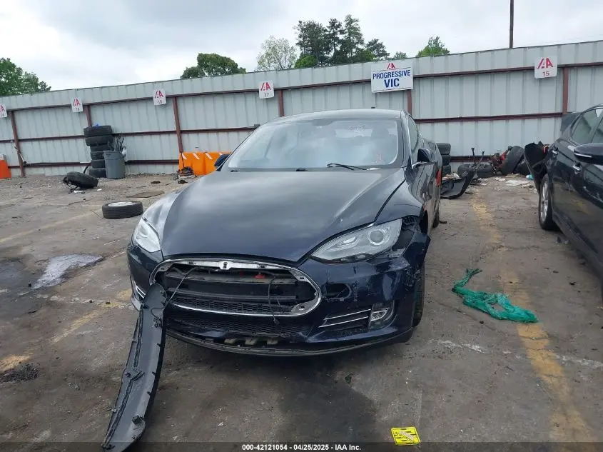 2013 TESLA MODEL S  