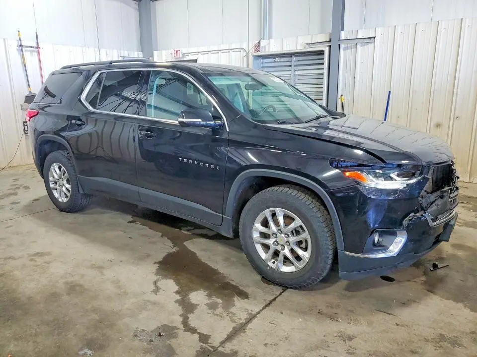 2020 CHEVROLET TRAVERSE LT  