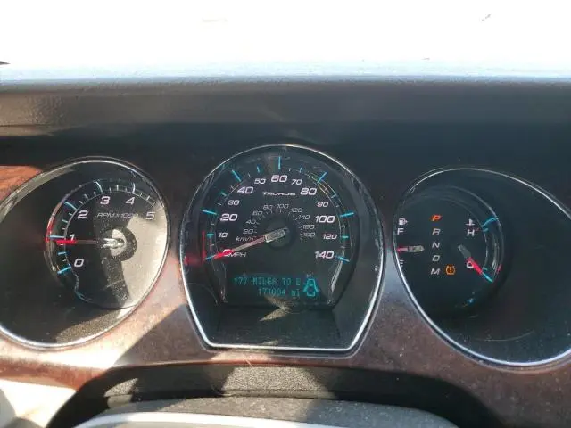 2011 FORD TAURUS LIMITED