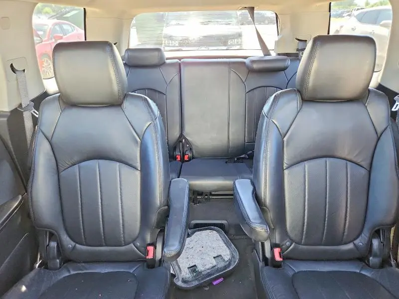 2012 GMC ACADIA DENALI  