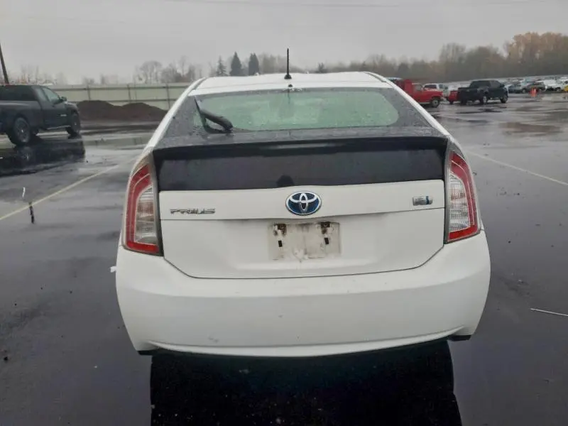 2012 TOYOTA PRIUS   