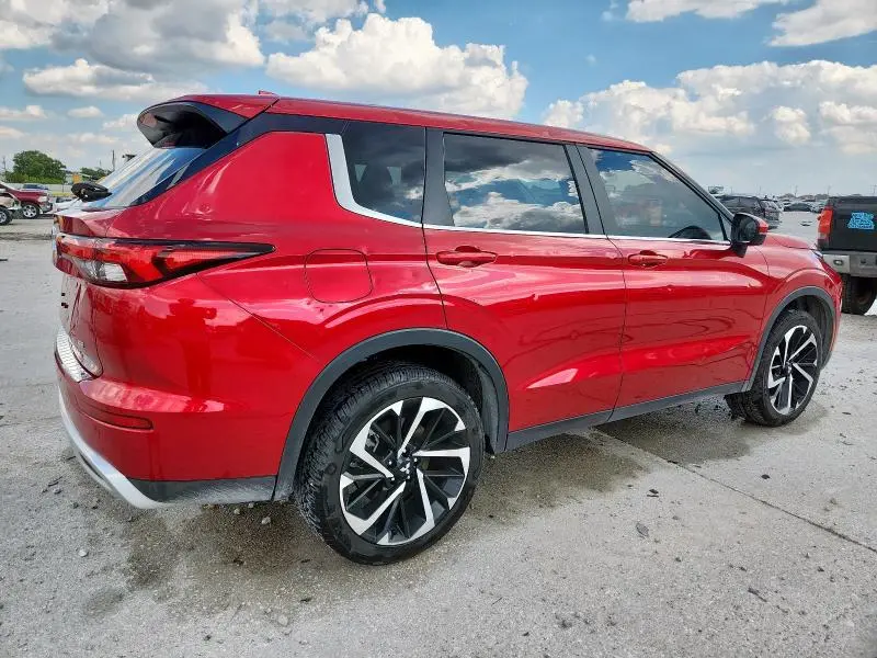 2024 MITSUBISHI OUTLANDER SE