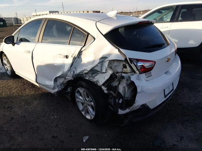 2019 CHEVROLET CRUZE LT