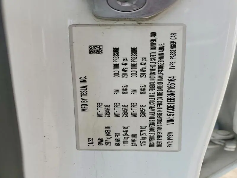 2022 TESLA MODEL 3   