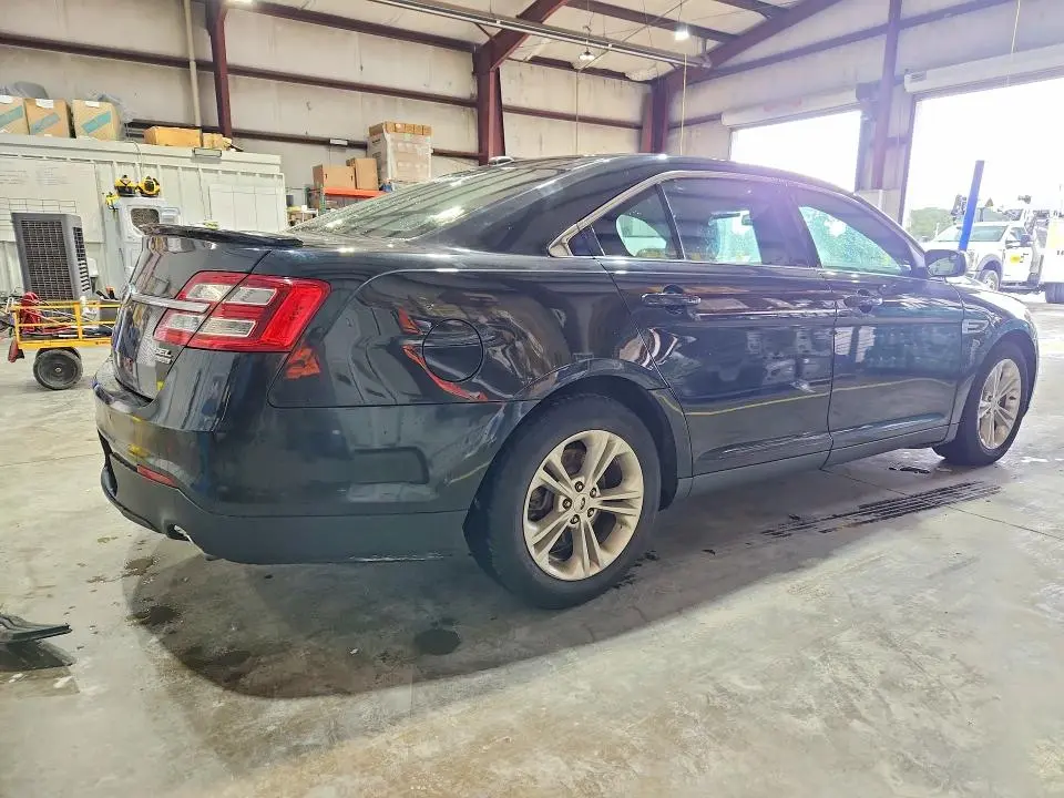 2013 FORD TAURUS SEL  