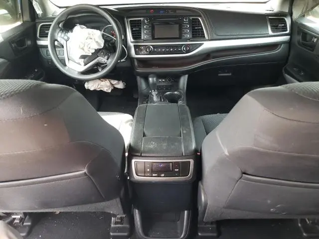 2019 TOYOTA HIGHLANDER LE  