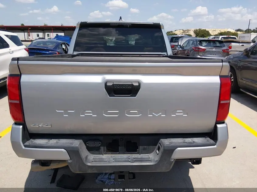 2025 TOYOTA TACOMA SR5