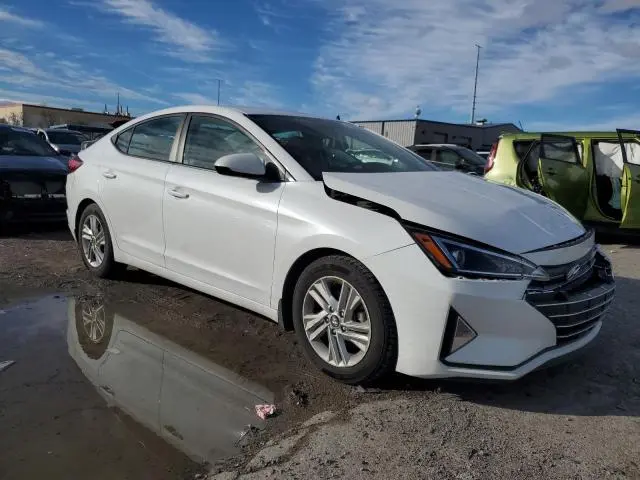 2020 HYUNDAI ELANTRA SEL  