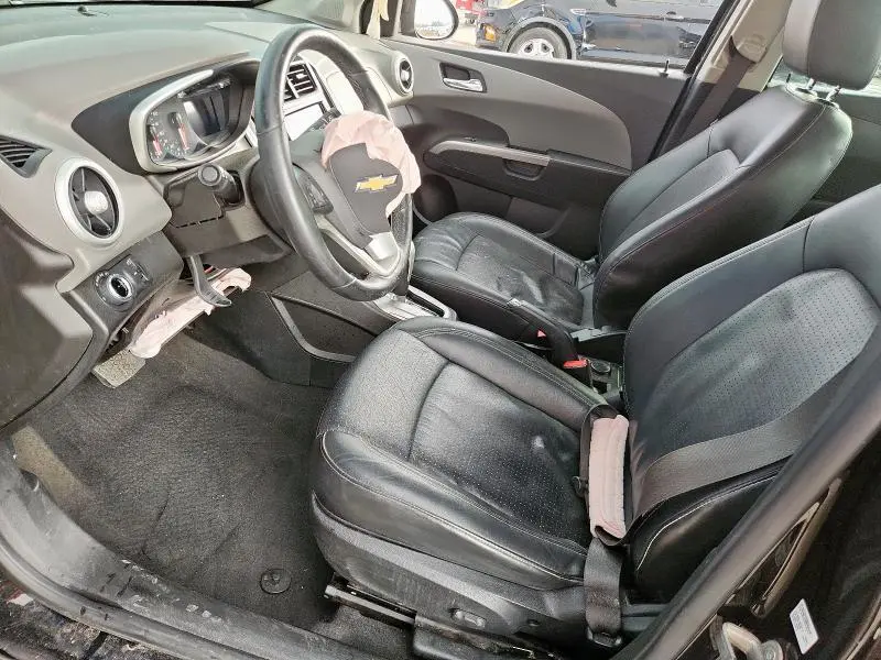 2020 CHEVROLET SONIC PREMIER  