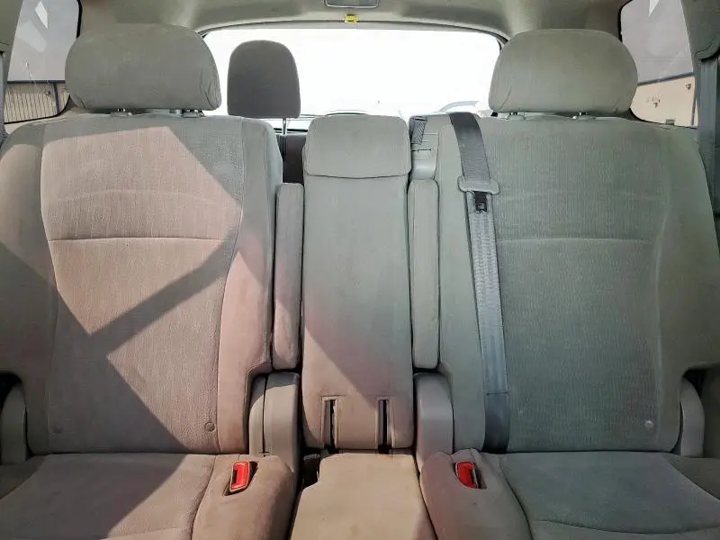 2011 TOYOTA HIGHLANDER BASE