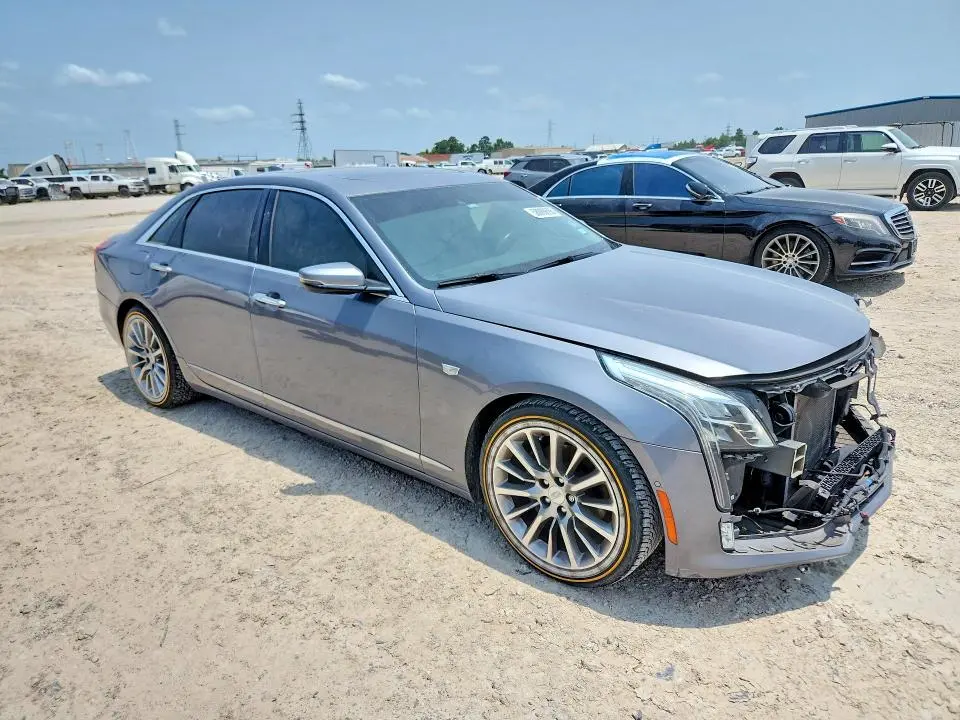 2018 CADILLAC CT6 LUXURY  