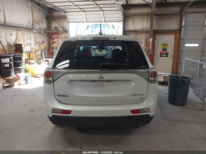 2014 MITSUBISHI OUTLANDER GT