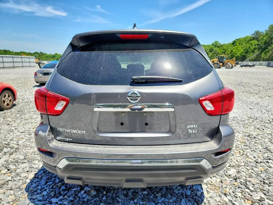 2020 NISSAN PATHFINDER SL  