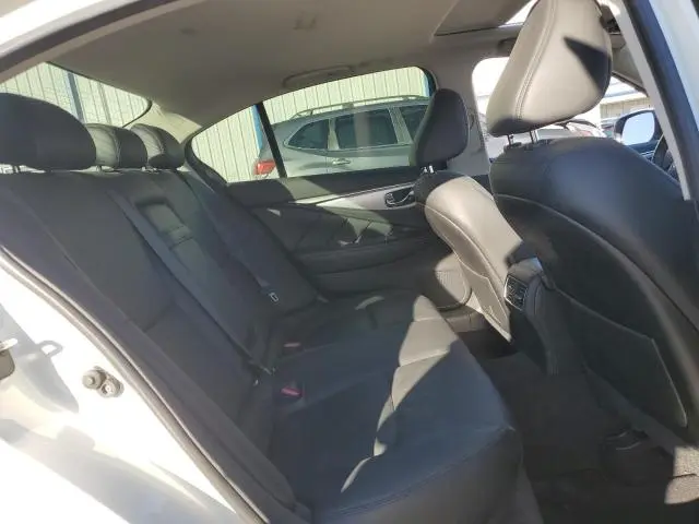 2019 INFINITI Q50 LUXE  