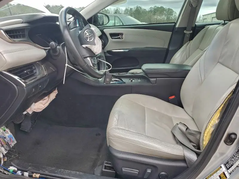 2016 TOYOTA AVALON XLE  