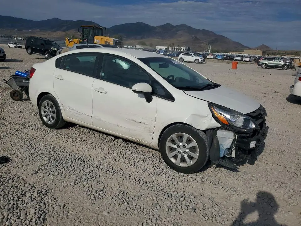 2015 KIA RIO LX  