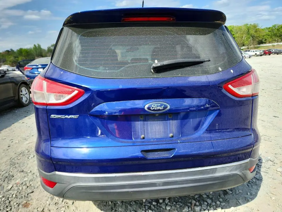 2015 FORD ESCAPE S  