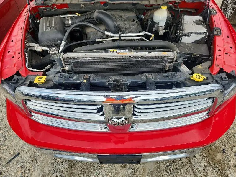 2013 RAM 1500 SLT  