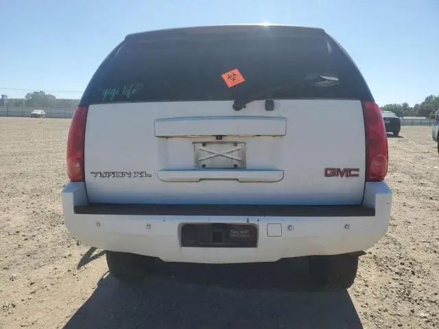 2013 GMC YUKON XL C1500 SLT  