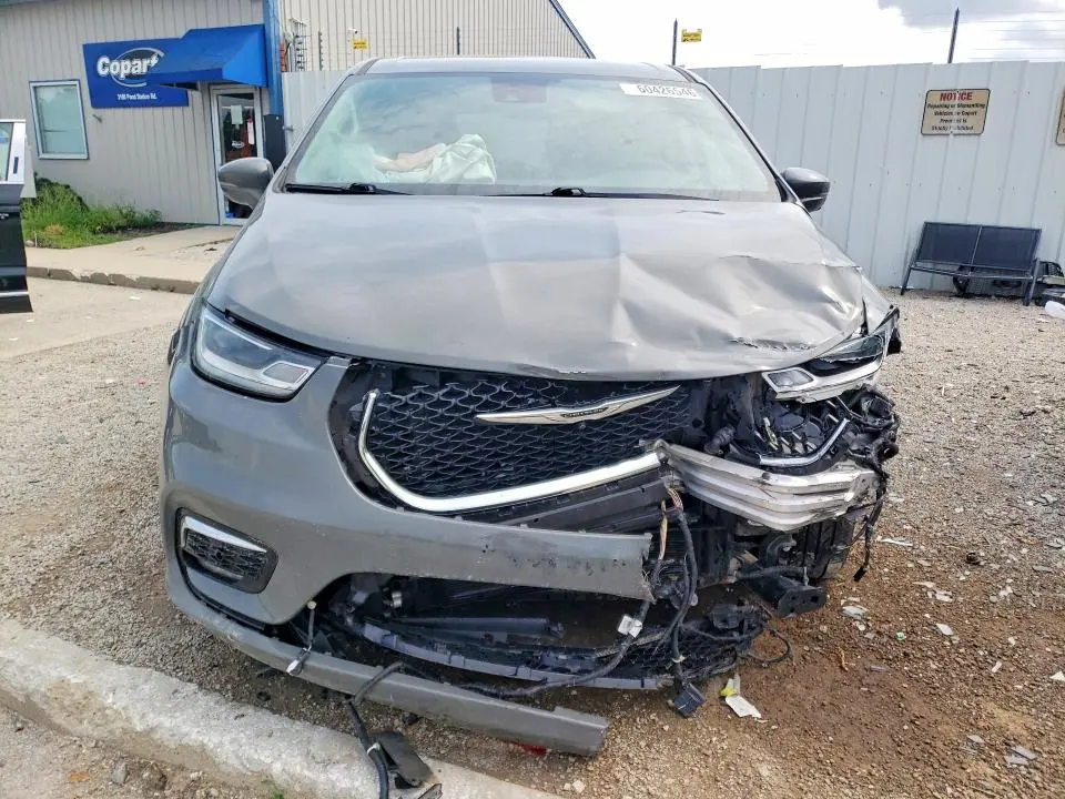 2022 CHRYSLER PACIFICA HYBRID TOURING L  