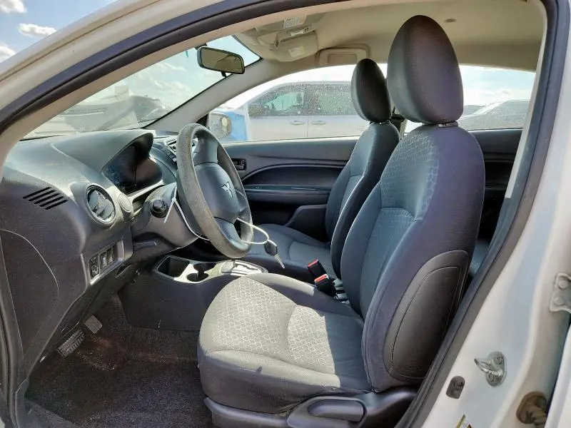 2015 MITSUBISHI MIRAGE DE  