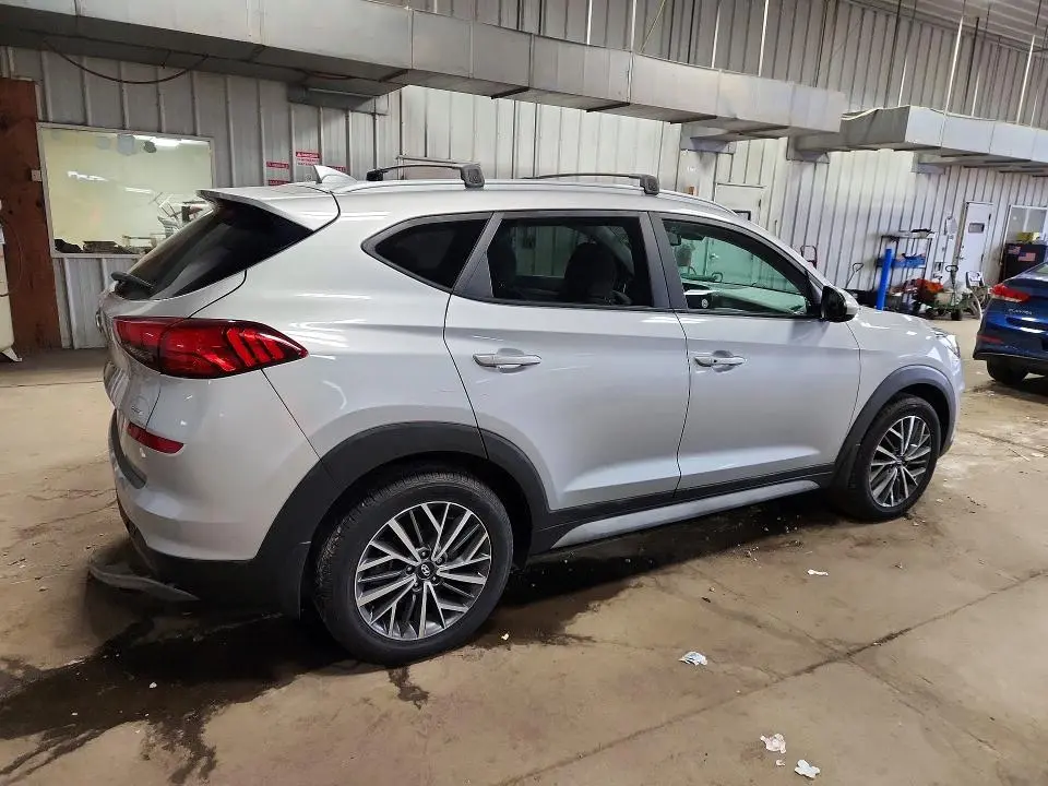 2020 HYUNDAI TUCSON SEL  