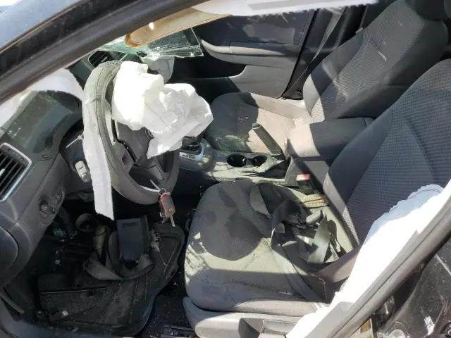 2012 VOLKSWAGEN JETTA BASE  