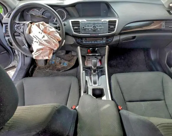 2017 HONDA ACCORD LX  